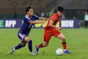 乐鱼体育-拼劲十足未来可期 U23亚洲杯中国男足收获亚军