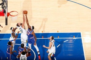 乐鱼体育官网-戈贝尔：争冠是球队目标 和米切尔的事被媒体夸大